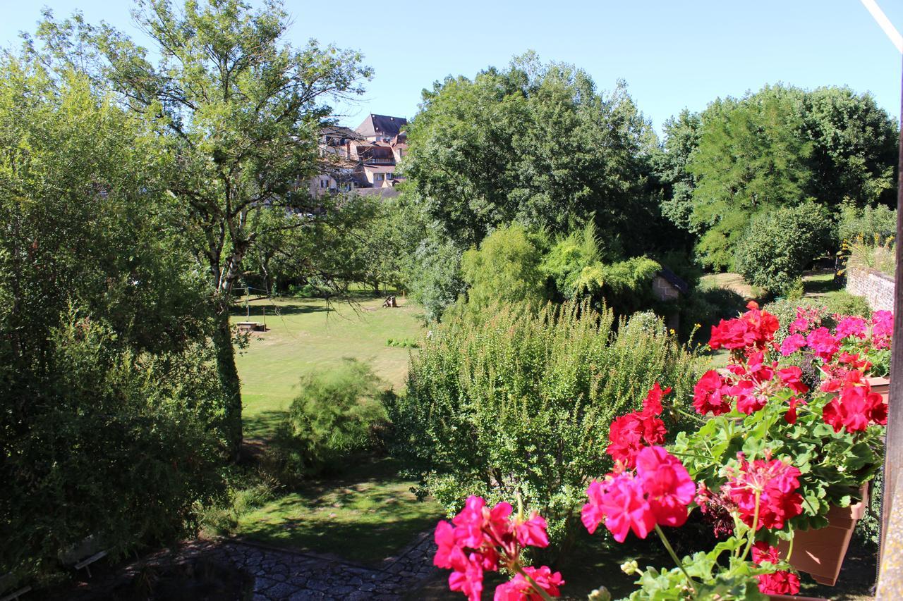 Bergerie Du Chateau - Lacapelle Marival ภายนอก รูปภาพ
